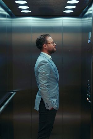martin-elevator